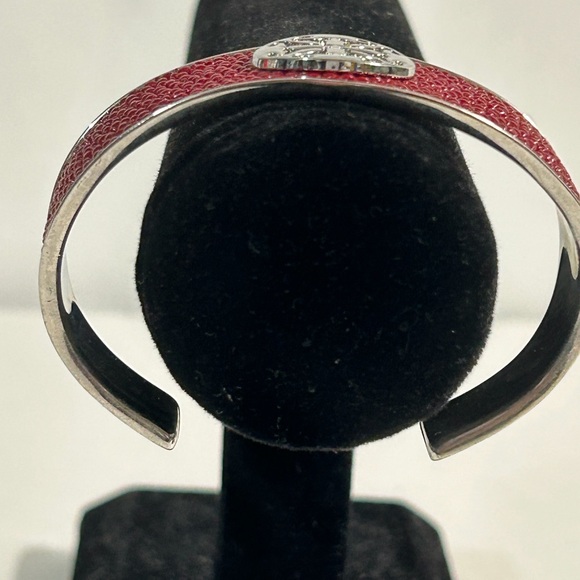 Rustic Cuff Stingray Bracelet - Picture 2 of 6